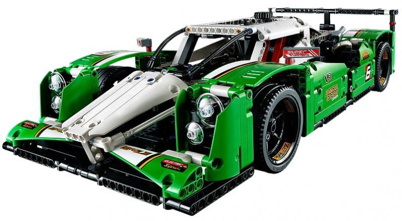 LEGO Technic GT vůz pro 24hodinový závod 42039