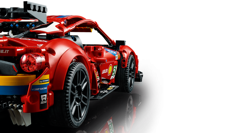 LEGO Technic Ferrari 488 GTE „AF Corse #51” 42125