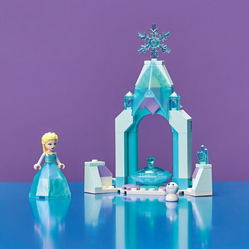 LEGO® ǀ Disney 43199 Elsa a zámecké nádvoří