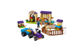 LEGO Friends Mia a stáj pro hříbata 41361